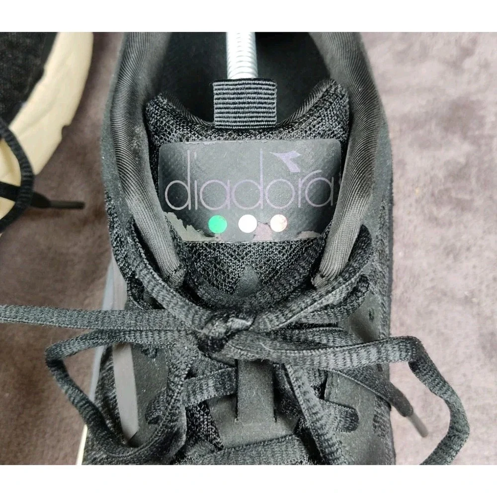 Diadora Blushield Mythos Volo Hip Running  Mens Black Sneakers Shoes Size 12.5‎